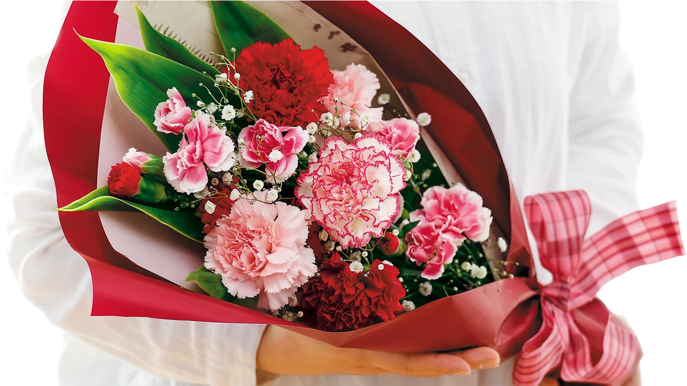 母の日カーネーションとかすみ草のブーケ